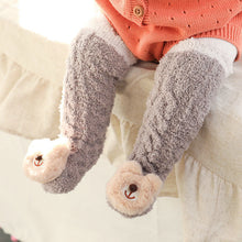 Afbeelding in Gallery-weergave laden, Baby Winter Fluffy Fuzzy Slipper Sokken