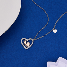 Afbeelding in Gallery-weergave laden, Baby Voeten Hart Hanger Ketting