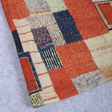 Afbeelding in Gallery-weergave laden, T-shirt met etnische print