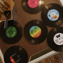 Afbeelding in Gallery-weergave laden, Onderzetters voor platen van vinyl