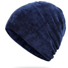 Afbeelding in Gallery-weergave laden, Zachte winter muts met strass steentjes