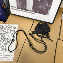 Afbeelding in Gallery-weergave laden, Populaire minitas met hanger