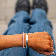 Afbeelding in Gallery-weergave laden, Mijn stoere meid gang veelkleurige armband