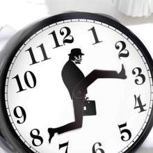 Afbeelding in Gallery-weergave laden, Finebay™ Ministry of Silly Walks Clock