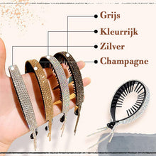 Afbeelding in Gallery-weergave laden, Elegante Hoofdtooi Met Strass Pom Pom