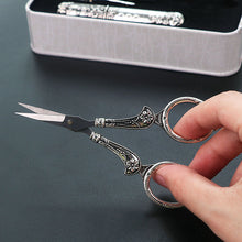 Afbeelding in Gallery-weergave laden, Europese antieke vintage naai dozen set
