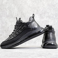 Afbeelding in Gallery-weergave laden, Sneakers met krokodillen print van koeien huid