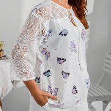 Afbeelding in Gallery-weergave laden, Dames T-shirt met V-hals
