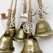 Afbeelding in Gallery-weergave laden, Exorcisme Good Luck Bell