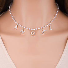 Afbeelding in Gallery-weergave laden, Alfabet Angel Ketting