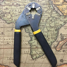 Afbeelding in Gallery-weergave laden, Multifunctionele Logger Head Bionic Grip Wrench