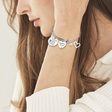 Afbeelding in Gallery-weergave laden, Daughter in Law Bracelet