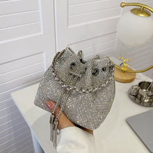 Afbeelding in Gallery-weergave laden, Emmertas met volledige strass-steentjes voor dames