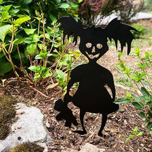 Afbeelding in Gallery-weergave laden, Ghost of Zombie metalen decoratie