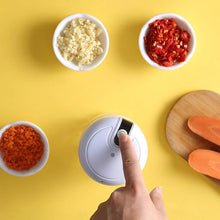 Afbeelding in Gallery-weergave laden, Mini practical food processor