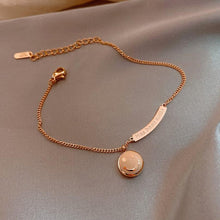 Afbeelding in Gallery-weergave laden, Geometrische smiley ketting