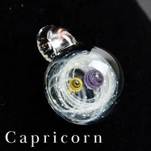 Afbeelding in Gallery-weergave laden, Kosmische sterrenhemel glazen kralen hanger ketting
