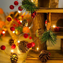 Afbeelding in Gallery-weergave laden, Kerstmis Dennenappel & Moerbei Decoratieve String Light