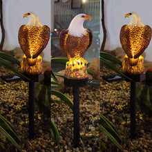 Afbeelding in Gallery-weergave laden, Eagle Figure Garden Solar Post