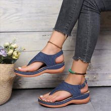 Afbeelding in Gallery-weergave laden, Effen zomersandalen met gesp