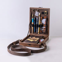 Afbeelding in Gallery-weergave laden, Schrijvers Messenger houten Box