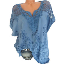 Afbeelding in Gallery-weergave laden, Geborduurd vleermuis shirt met korte mouwen