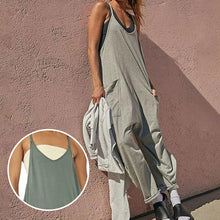 Afbeelding in Gallery-weergave laden, Effen Kleur Jumpsuit met V-hals en Slingzak