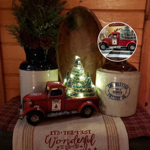 Afbeelding in Gallery-weergave laden, Kerst rode boerderij Truck decoratie