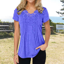 Afbeelding in Gallery-weergave laden, T-shirt coupe slim en dentelle à col en V
