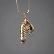 Afbeelding in Gallery-weergave laden, Funny Erectable Pendant
