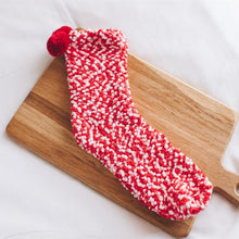 Afbeelding in Gallery-weergave laden, Pom Pom Cupcake Sokken
