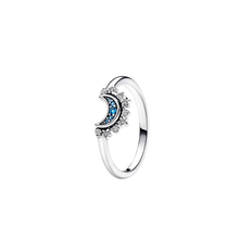 Afbeelding in Gallery-weergave laden, Celestial sun &amp; moon ring
