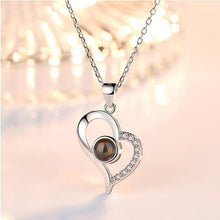 Afbeelding in Gallery-weergave laden, Hartketting met liefdesprojectie (I Love You in 100 talen)
