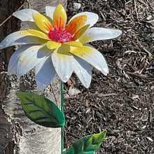 Afbeelding in Gallery-weergave laden, Tuindecoratie Metalen Bloemen
