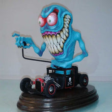 Afbeelding in Gallery-weergave laden, Boos monster standbeeld
