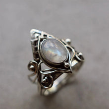 Afbeelding in Gallery-weergave laden, Vintage Maansteen Ring
