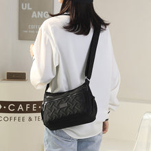 Afbeelding in Gallery-weergave laden, Nylon Shoulder Messenger Bag
