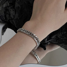 Afbeelding in Gallery-weergave laden, Cubaanse armband van titanium
