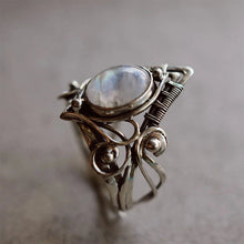 Afbeelding in Gallery-weergave laden, Vintage Maansteen Ring
