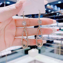 Afbeelding in Gallery-weergave laden, Luxe oorbellen met volledige diamanten
