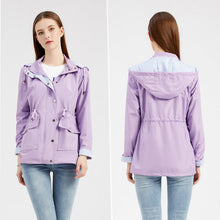 Afbeelding in Gallery-weergave laden, Waterdichte halflange trenchcoat met trekkoord in de taille
