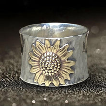 Afbeelding in Gallery-weergave laden, Golden Sunflower Wide Band Silver Ring
