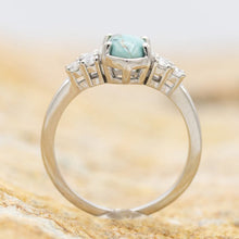 Afbeelding in Gallery-weergave laden, Natuurlijke turkooizen diamanten ring
