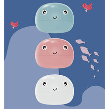 Afbeelding in Gallery-weergave laden, Drijvende bal Little Whale Toy
