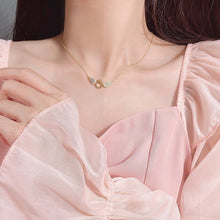 Afbeelding in Gallery-weergave laden, Glanzende ketting met engelenvleugels
