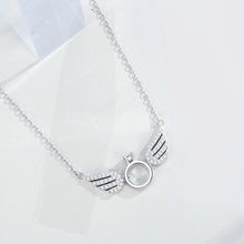 Afbeelding in Gallery-weergave laden, Glanzende ketting met engelenvleugels
