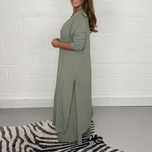 Afbeelding in Gallery-weergave laden, Casual tweedelig pak met lange top en bijpassende broek
