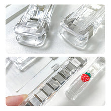 Afbeelding in Gallery-weergave laden, Handbediende Paper Clip

