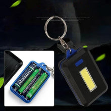 Afbeelding in Gallery-weergave laden, Mini LED Zaklamp Sleutelhanger

