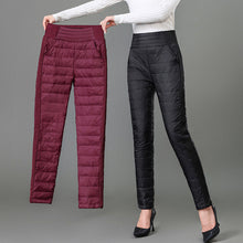 Afbeelding in Gallery-weergave laden, Lichte donzen broek met hoge taille
